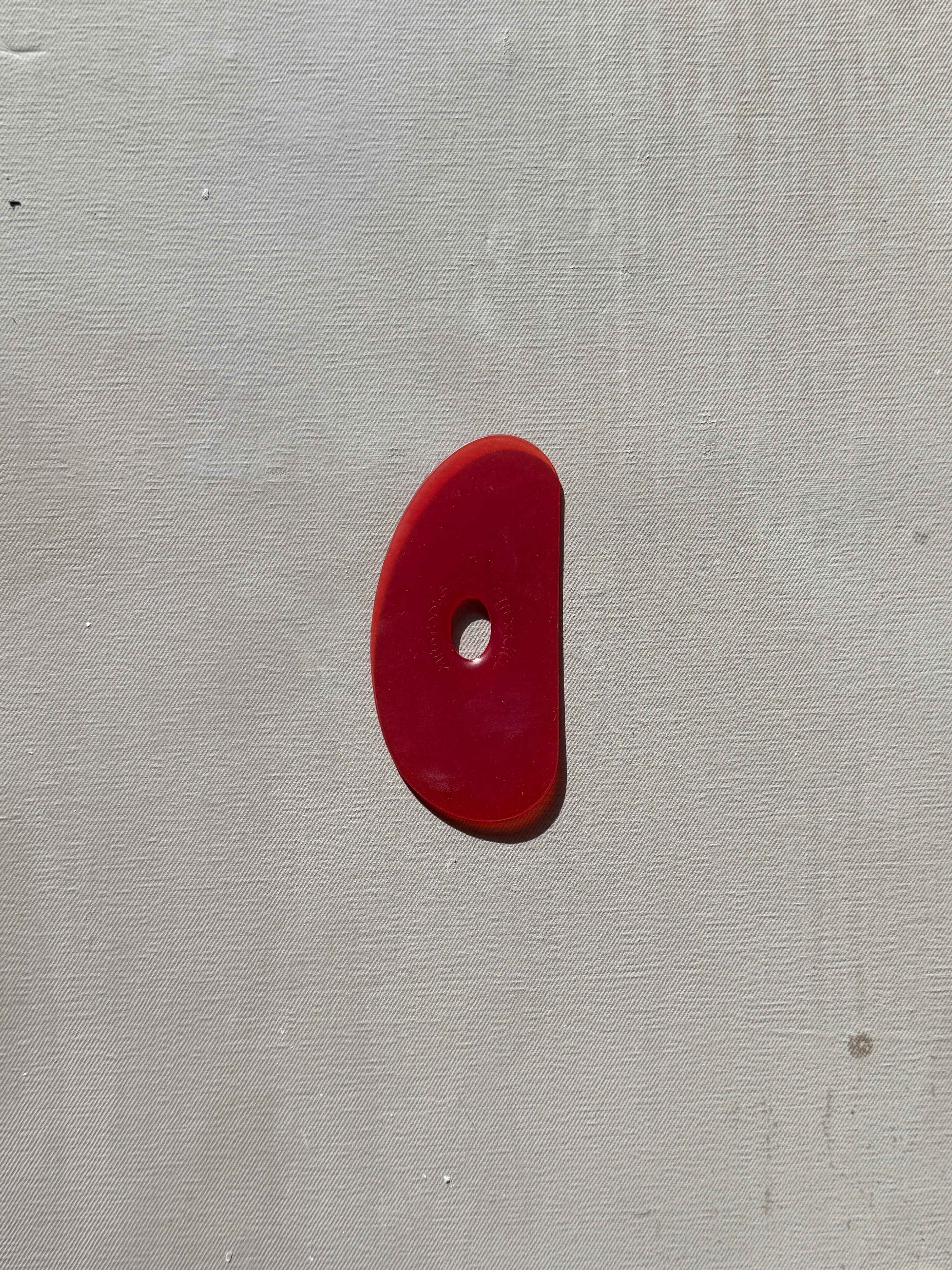 MUDTOOLS | Polymer Rib Red (Very Soft) | Shape 1