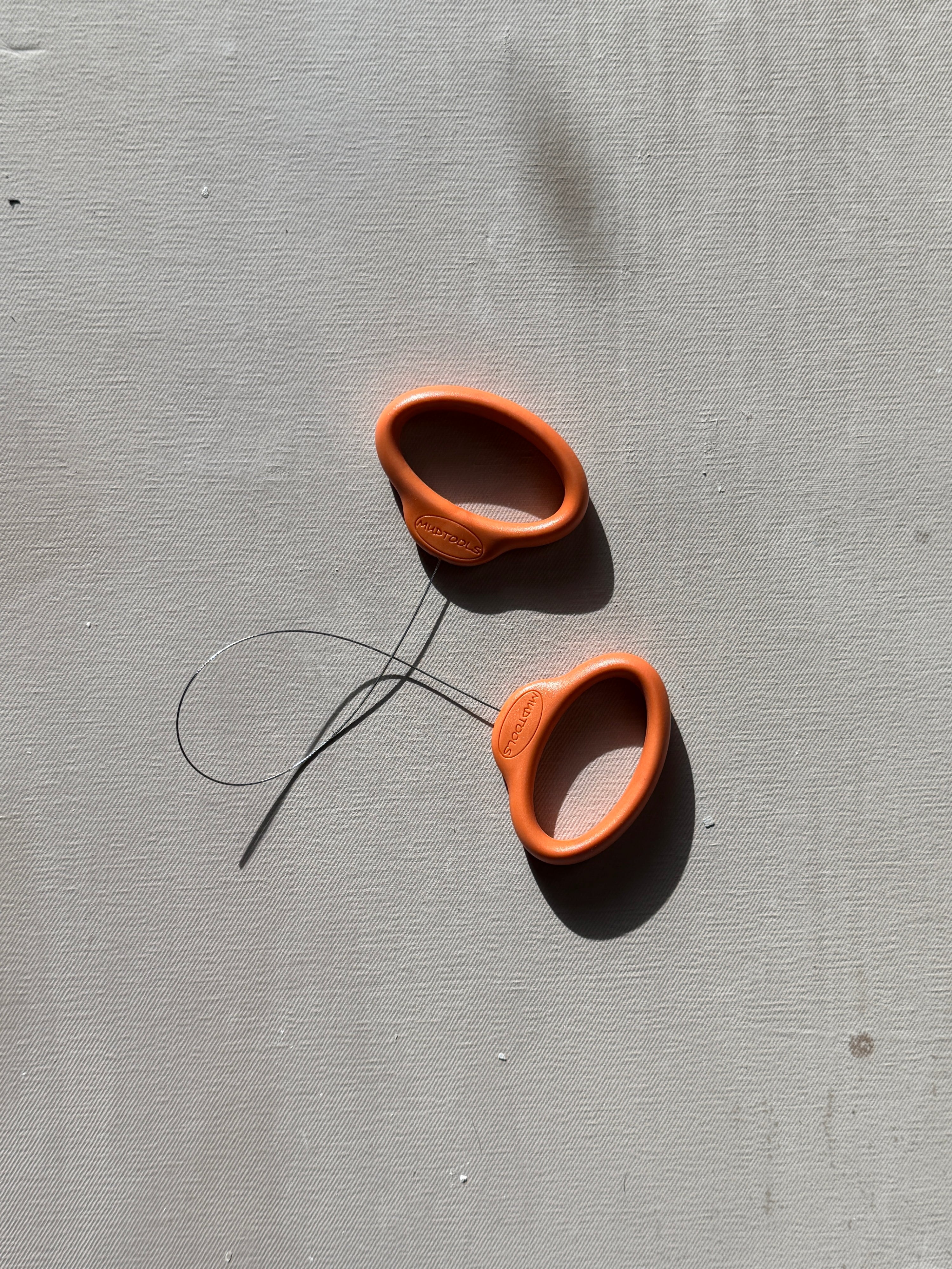 MUDTOOLS | Short Orange Mudwire